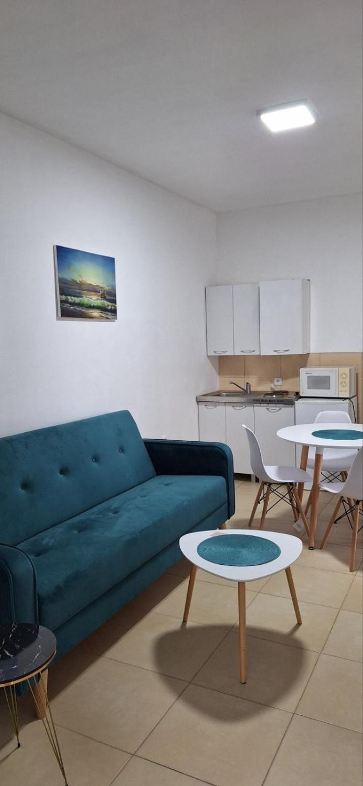 Montebello Inn Apartments 울친 외부 사진